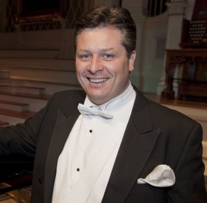 2011 Anthony Kearns Photo (white in pocket)